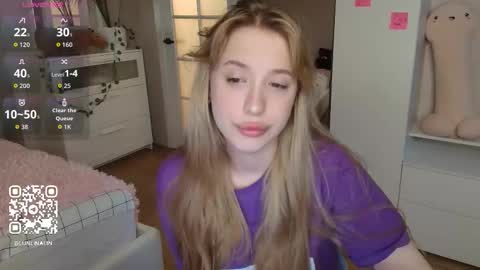 Lina online show from February 7, 1:42 am