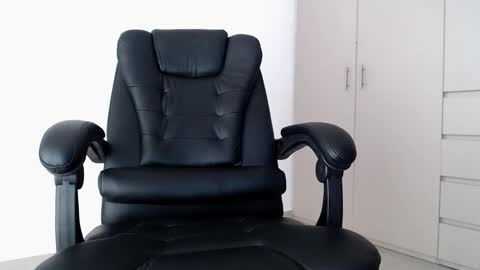 Pamela online show from February 17, 8:19 pm