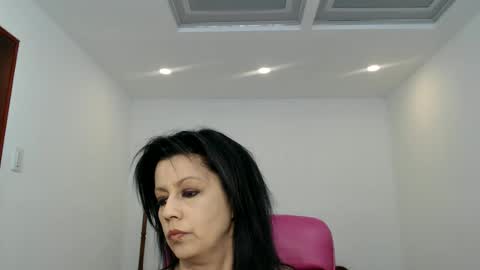 paolamarina online show from November 1, 11:31 pm