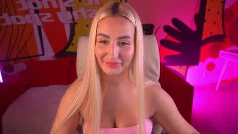 Lia online show from March 13, 2:18 pm