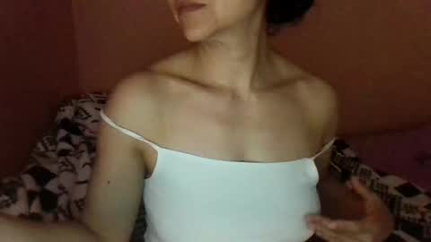 paolamz10 online show from September 18, 1:26 am