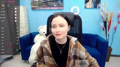 Snapshot of paradox_666_ chatting on December 16, 9:24 am Louise online show from December 16, 9:24 am