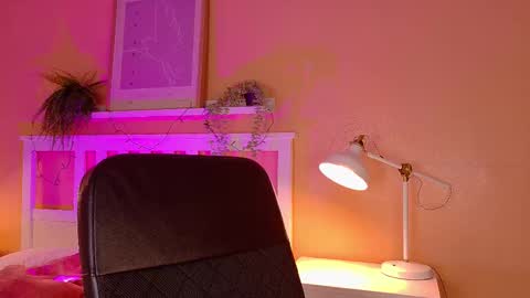 PARIS online show from December 19, 9:29 pm