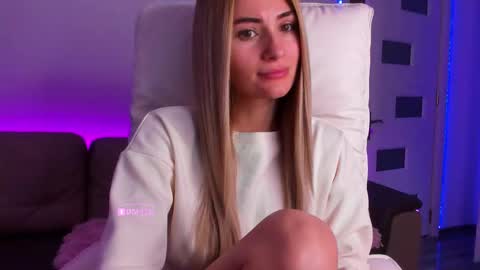 passionkc online show from December 20, 5:22 am