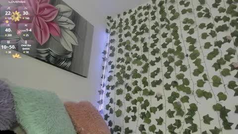 Snapshot of pau_delima__ chatting on January 13, 12:09 am paulina online show from January 13, 12:09 am