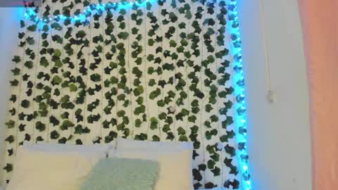 Snapshot of pau_delima__ chatting on October 21, 6:34 pm paulina online show from October 21, 6:34 pm