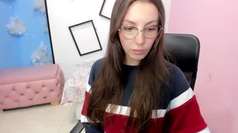 Snapshot of paula_miler1 chatting on October 14, 2:52 pm paula_miler1 online show from October 14, 2:52 pm