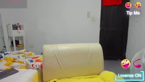 paulastone24 online show from March 25, 11:13 am