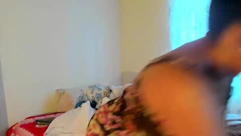 paulastone24 online show from November 24, 1:02 pm