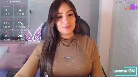 paulina online show from July 24, 4:49 pm
