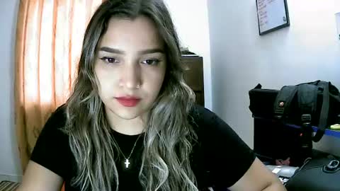 paulina_x_x online show from June 14, 10:54 pm