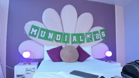 Paulina online show from June 19, 1:03 pm