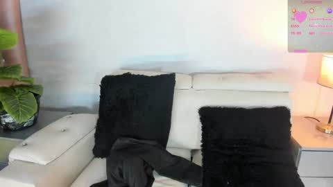PaulinaSaennz online show from July 6, 12:10 pm