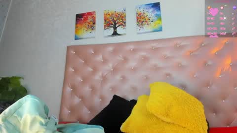 PaulinaSaennz online show from July 18, 12:18 pm