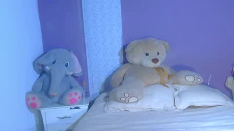 paulina online show from June 26, 7:37 pm
