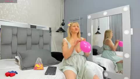 paultte online show from July 31, 3:02 pm