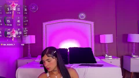 Pau online show from September 12, 2:24 pm