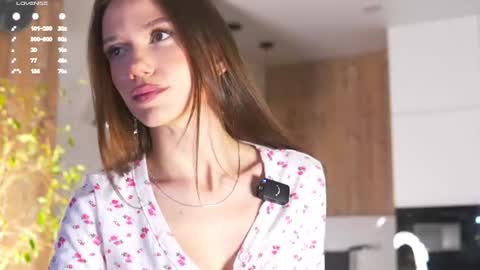 Sexy Mila online show from June 13, 5:38 am
