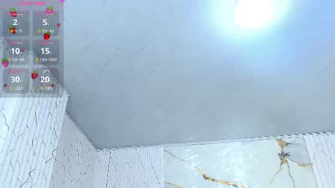 peachy_tay online show from June 26, 11:44 am