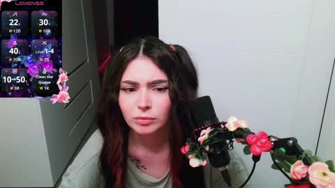Peachy online show from May 26, 9:58 pm