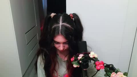 Peachy online show from May 27, 2:19 am