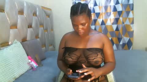 Peachy online show from May 3, 6:39 am