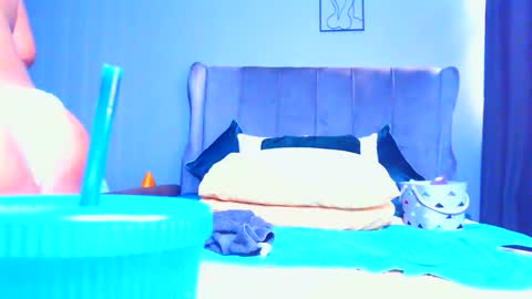 Pearl online show from April 28, 1:37 pm