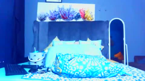 Pearl online show from September 14, 7:12 pm