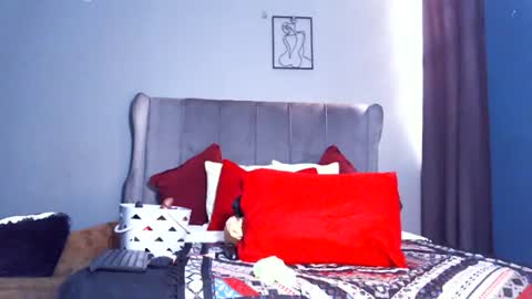 Pearl online show from June 28, 12:34 pm