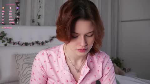 Lily online show from February 19, 1:16 am