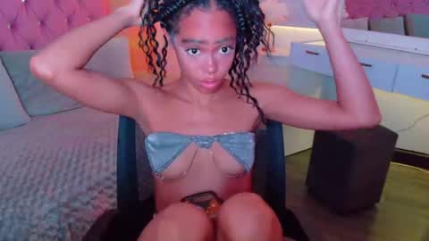 peneelopeecute online show from July 1, 7:24 pm