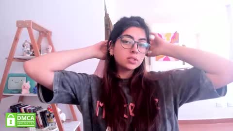 Sarah Ana Banana online show from March 18, 4:34 pm