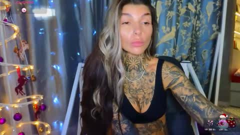 Anna online show from December 15, 10:09 am