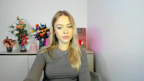 Cindy online show from November 11, 7:26 am