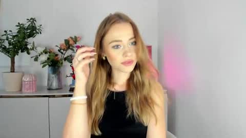 Cindy online show from June 30, 5:18 am