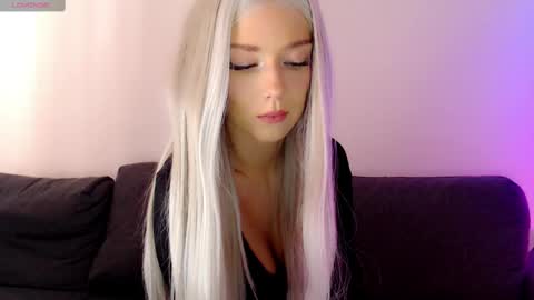 Isabella online show from March 8, 9:57 am