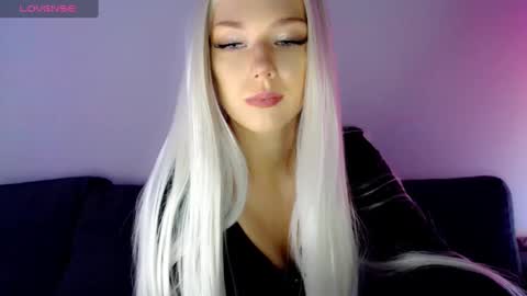 Isabella online show from January 23, 8:04 am