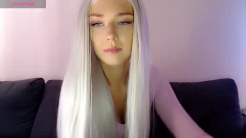 Isabella online show from February 21, 9:56 am