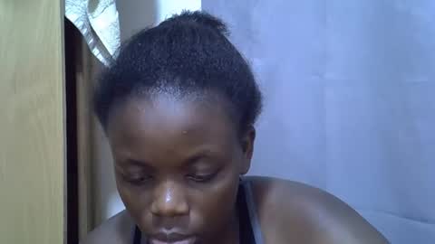 petite_melan online show from September 21, 3:32 pm