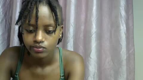 petite_star2 online show from December 5, 10:05 am