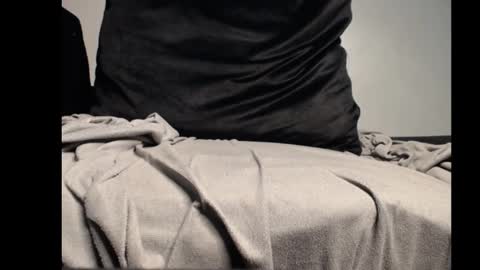 ebonyshawtypetit online show from November 9, 3:57 am