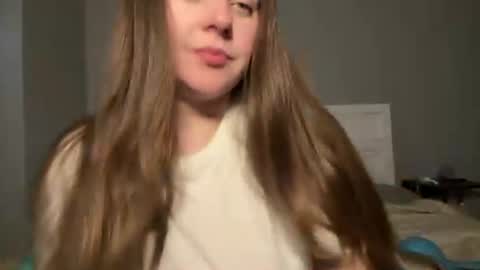 Bella online show from August 7, 12:28 am