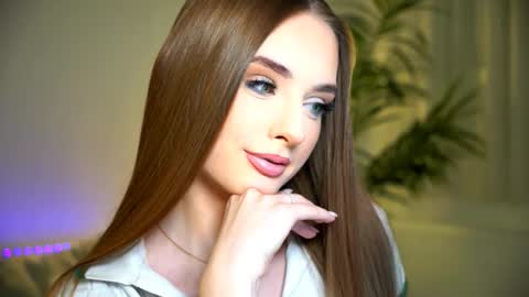 Petitegonwiild online show from February 26, 10:53 pm