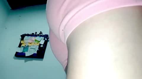 danna online show from November 9, 5:14 am