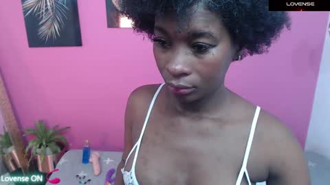 Snapshot of petitelittleebony chatting on March 9, 1:04 pm little sharon online show from March 9, 1:04 pm