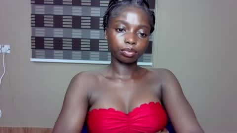 petitexxebony online show from June 21, 7:51 pm