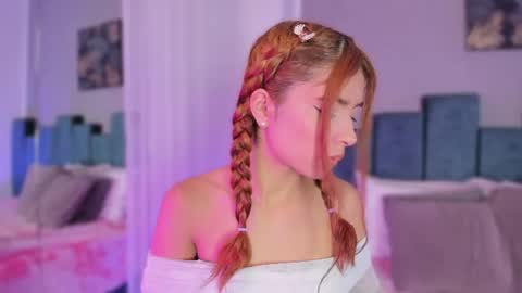 peytonn_monroe online show from July 1, 7:35 pm