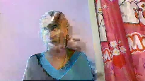 phania185885 online show from July 13, 8:04 am