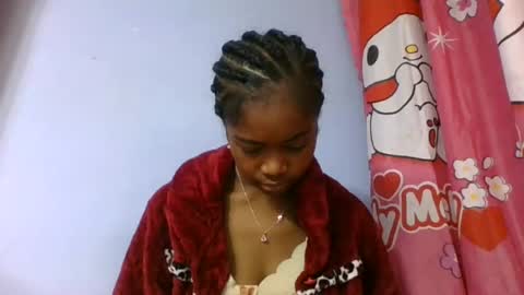 phania185885 online show from July 24, 6:00 am