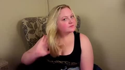 PhatAssBlond online show from June 12, 10:29 pm